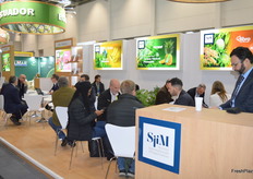 The French company Society Internationale d'Importation export bananas from Ecuador to Europe. 